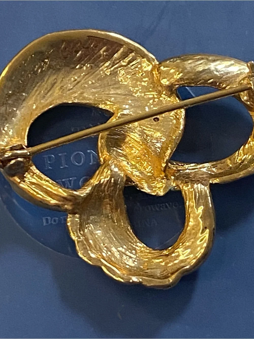 Source Unknown elegant gold